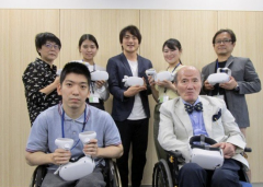 日本民间组织向老年人提供基于卡塔尔世界杯官方
技术的虚拟旅游服务